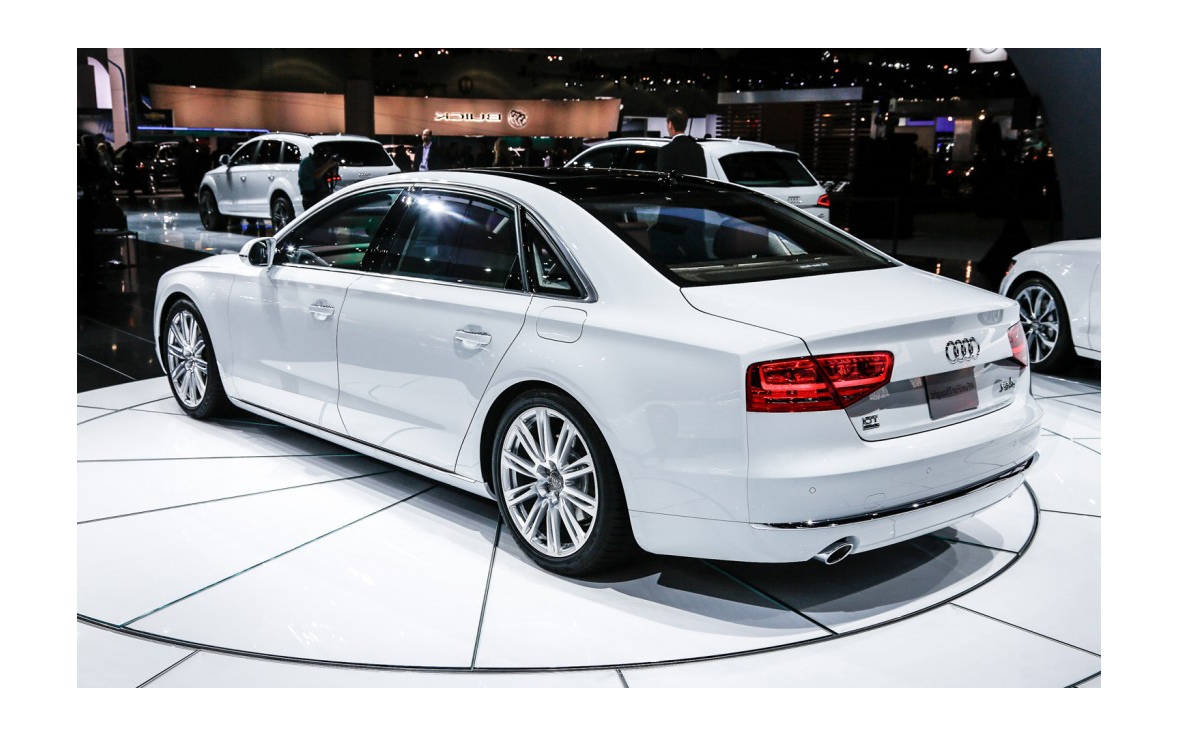 Компания Audi представила новинку - Audi A8 2014 года