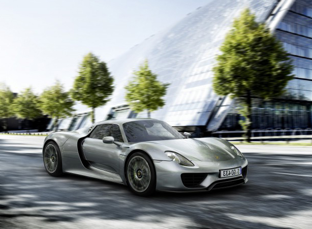 Новейший топовый болид Porsche 918 Spyder 2014